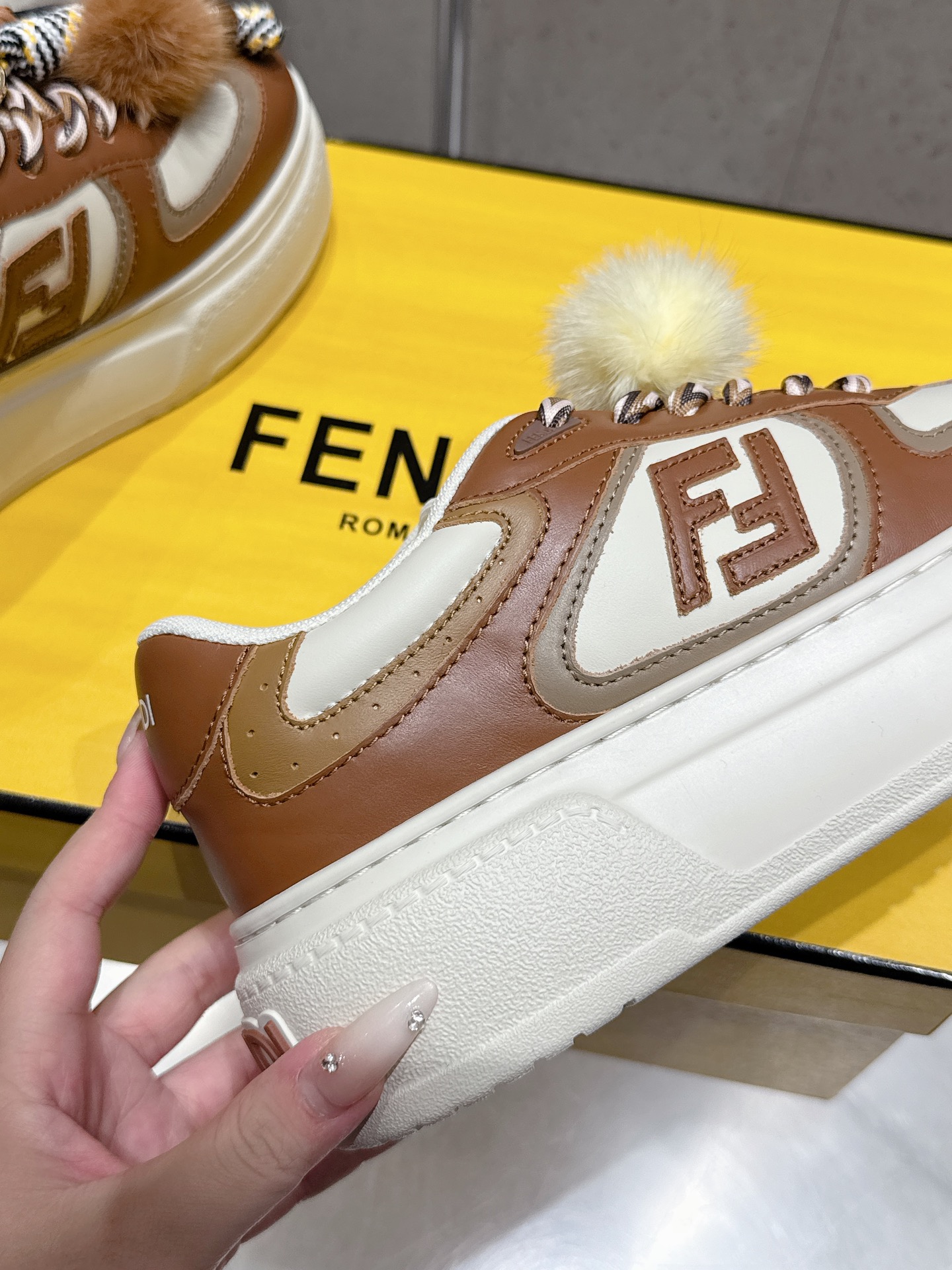 Fendi Shoes Casual Shoes