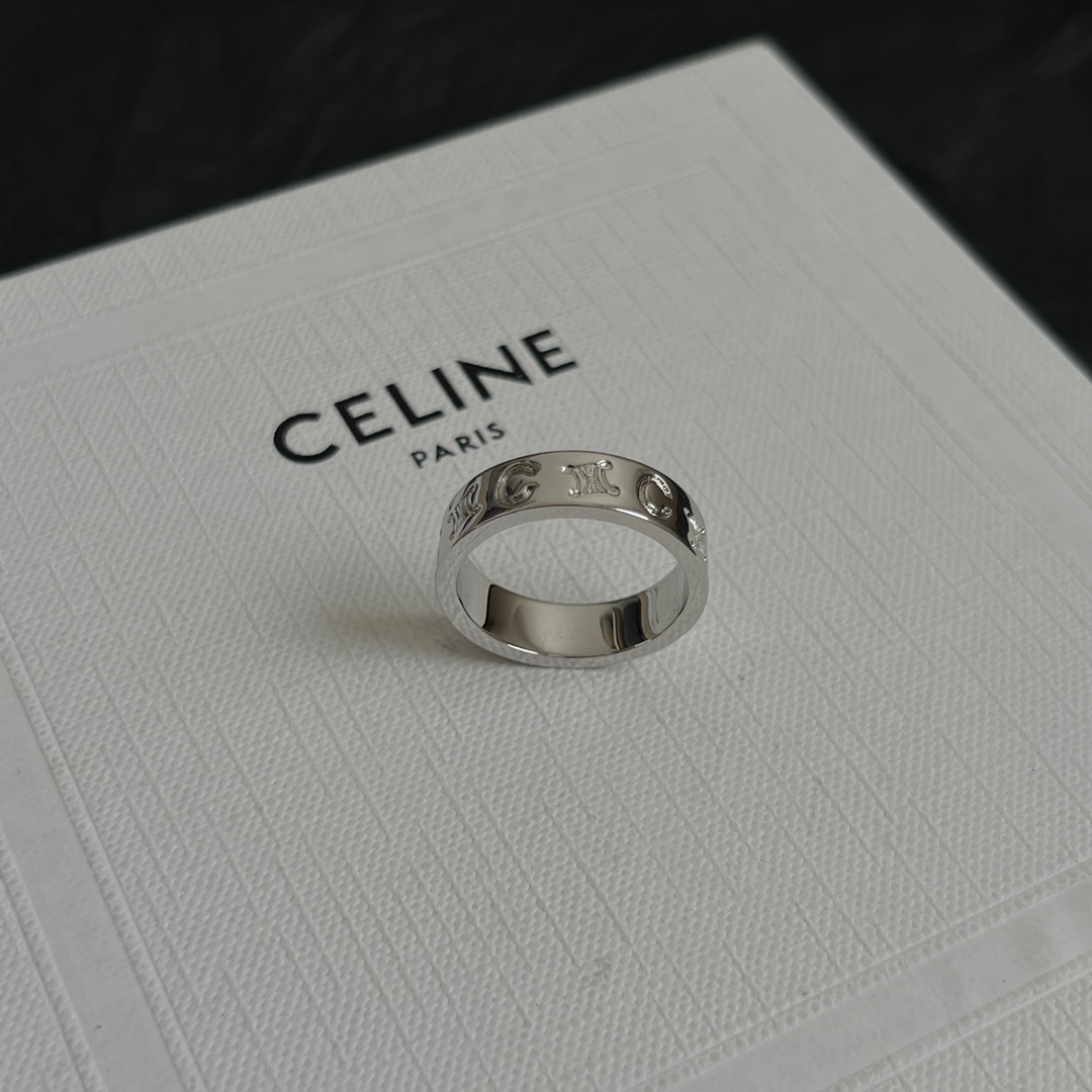Celine Jewelry Rings The medieval Arc de Triomphe carved hollow patterns
