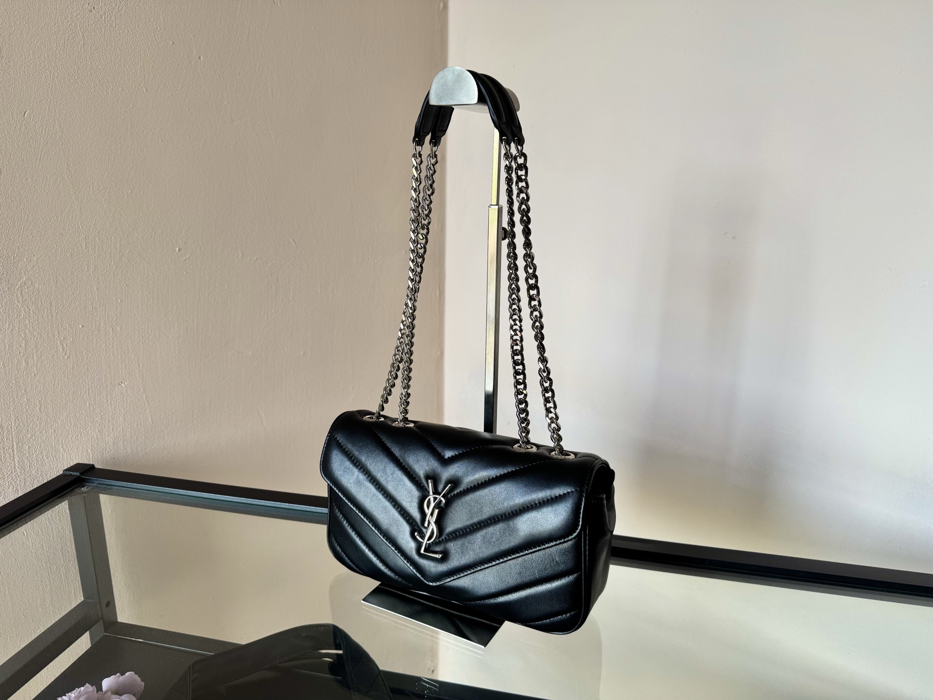 Saint Laurent Shoulder Bag Ladies' Favorite Loulou