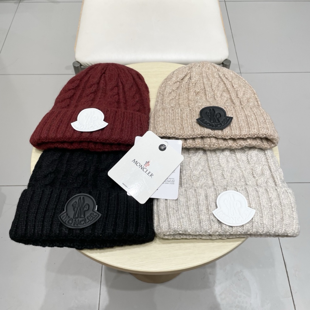 Moncler Hat Silicone Logo Knitted Beanie Accessories