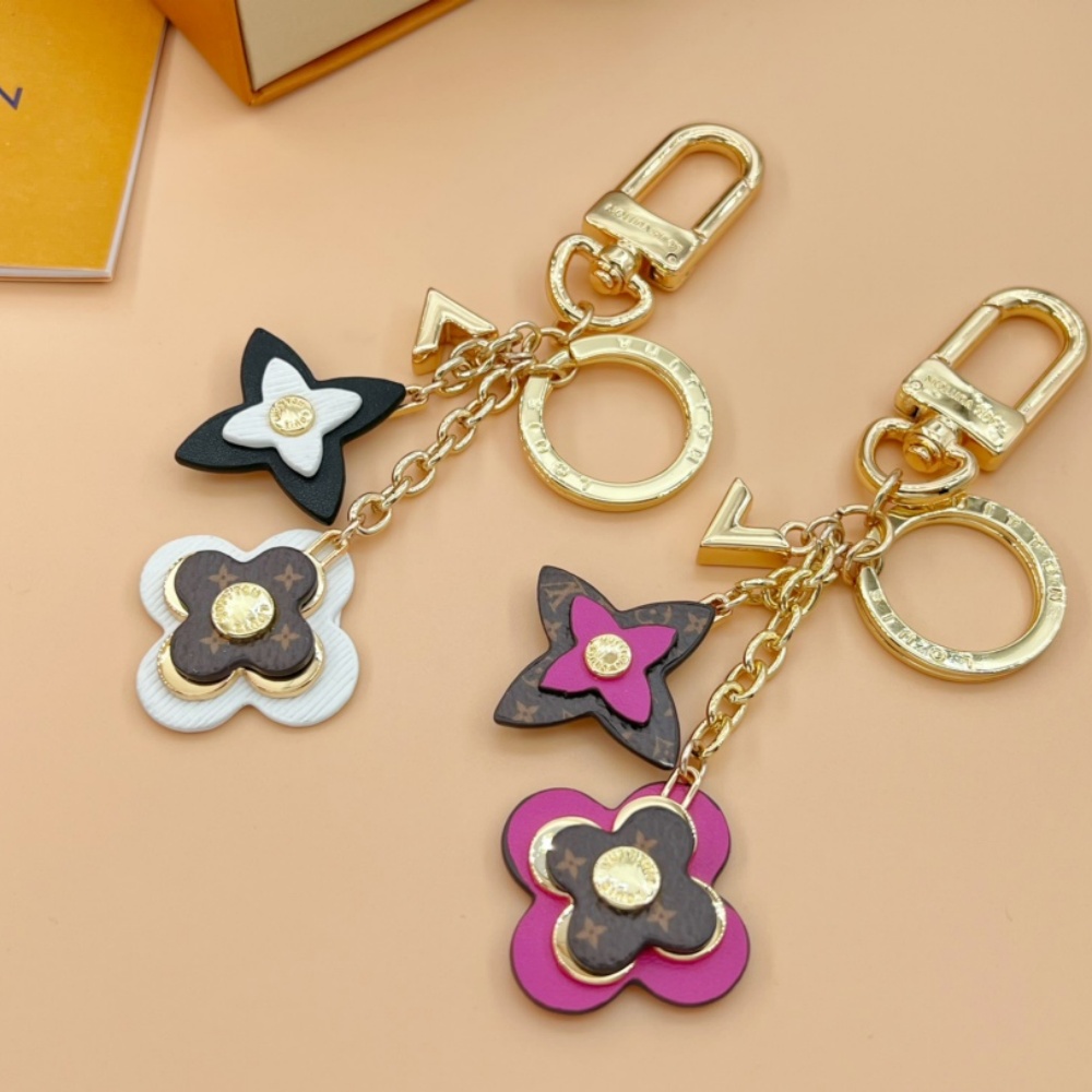 Louis Vuitton Key Chain Blooming Flowers Chain Coated Canvas Metal Keychain Accessories