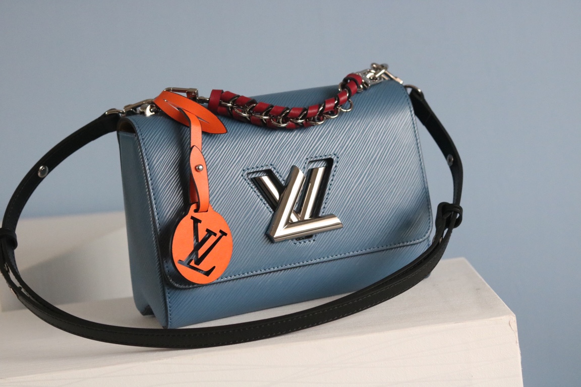 Louis Vuitton TWIST MM