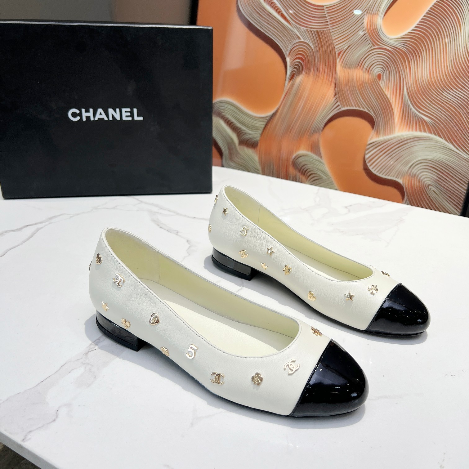 Chanel 023 Casual shoes XM053
