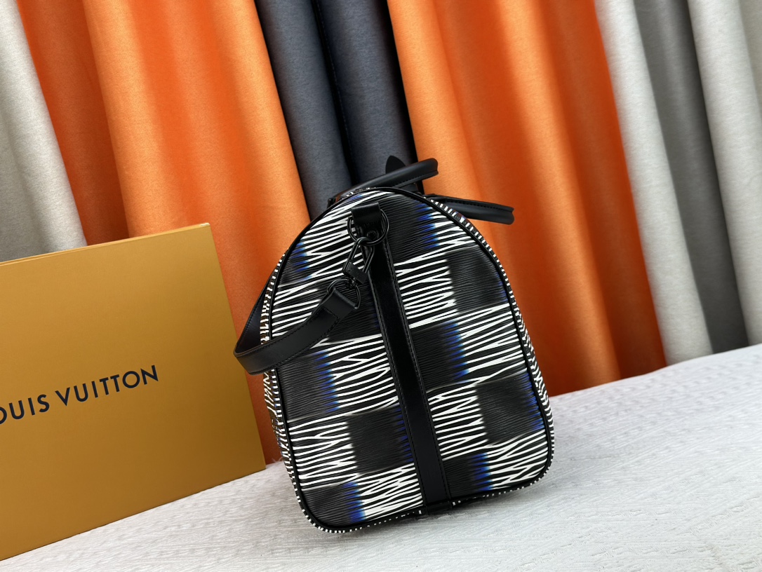 Louis Vuitton Keepall Bandoulière 50  Travel Bag M23771   M41416 Epi XL