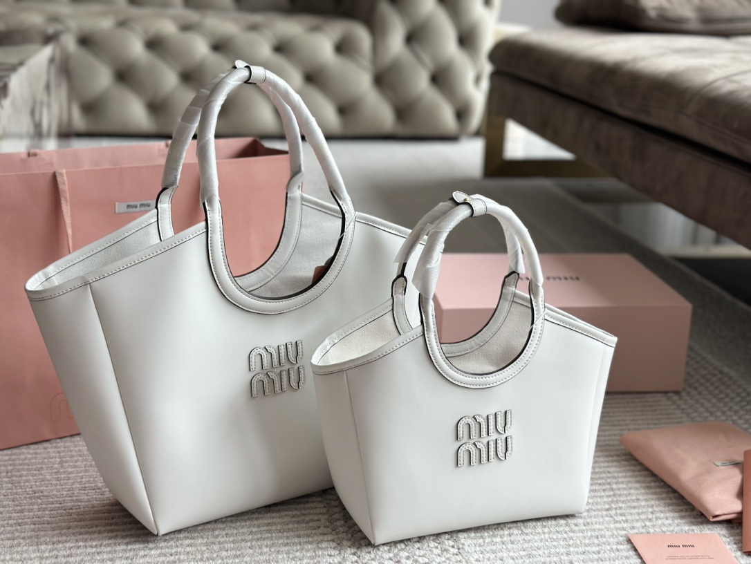 Miu Miu Tote 007 LLS081091 22-33cm