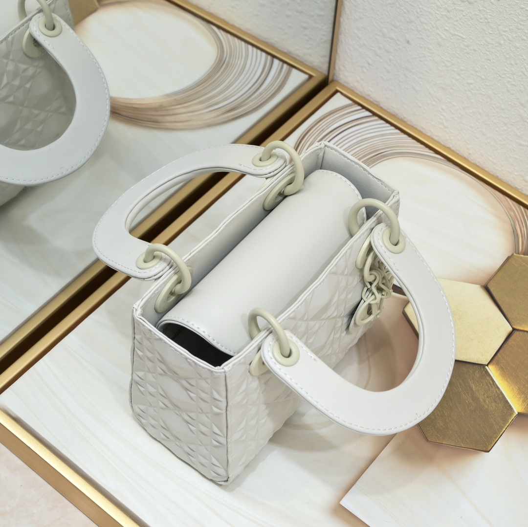 Mini Lady Dior Bag White Diamond Motif 3002 XB081 17cm