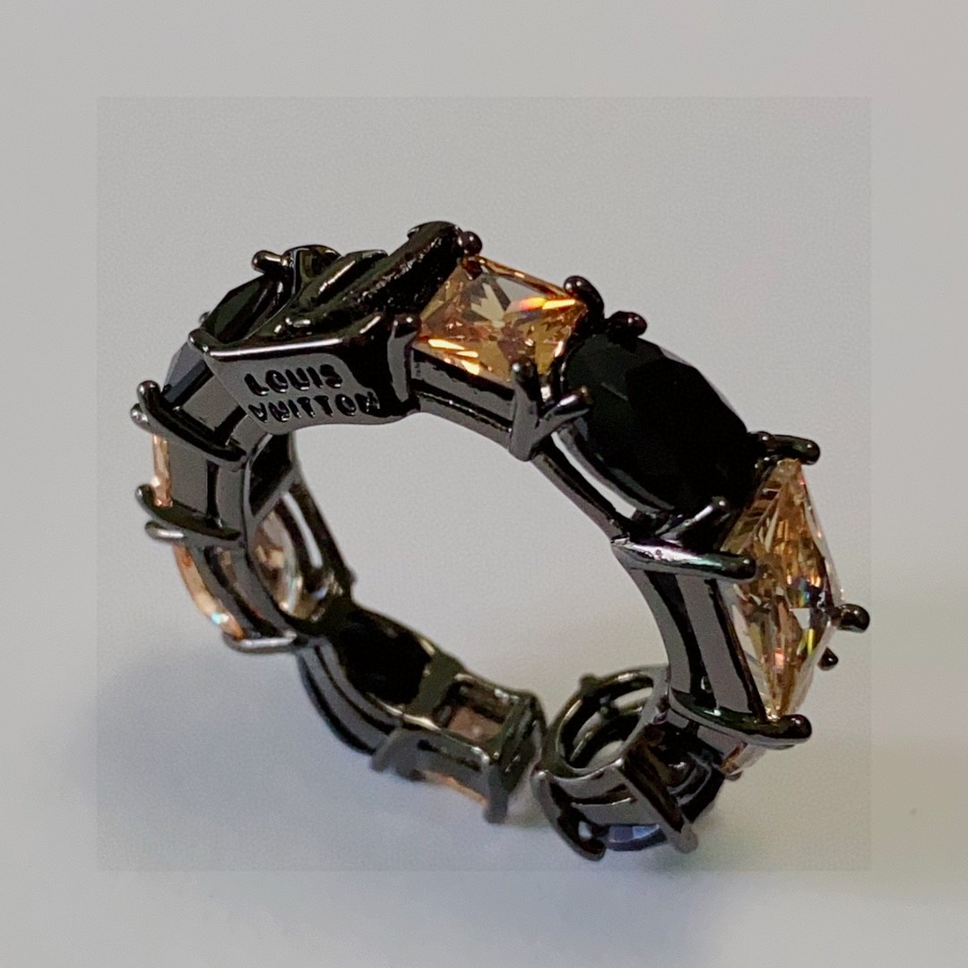 Louis Vuitton Jewelry Rings imported black diamond zircon series modeling ring neutral