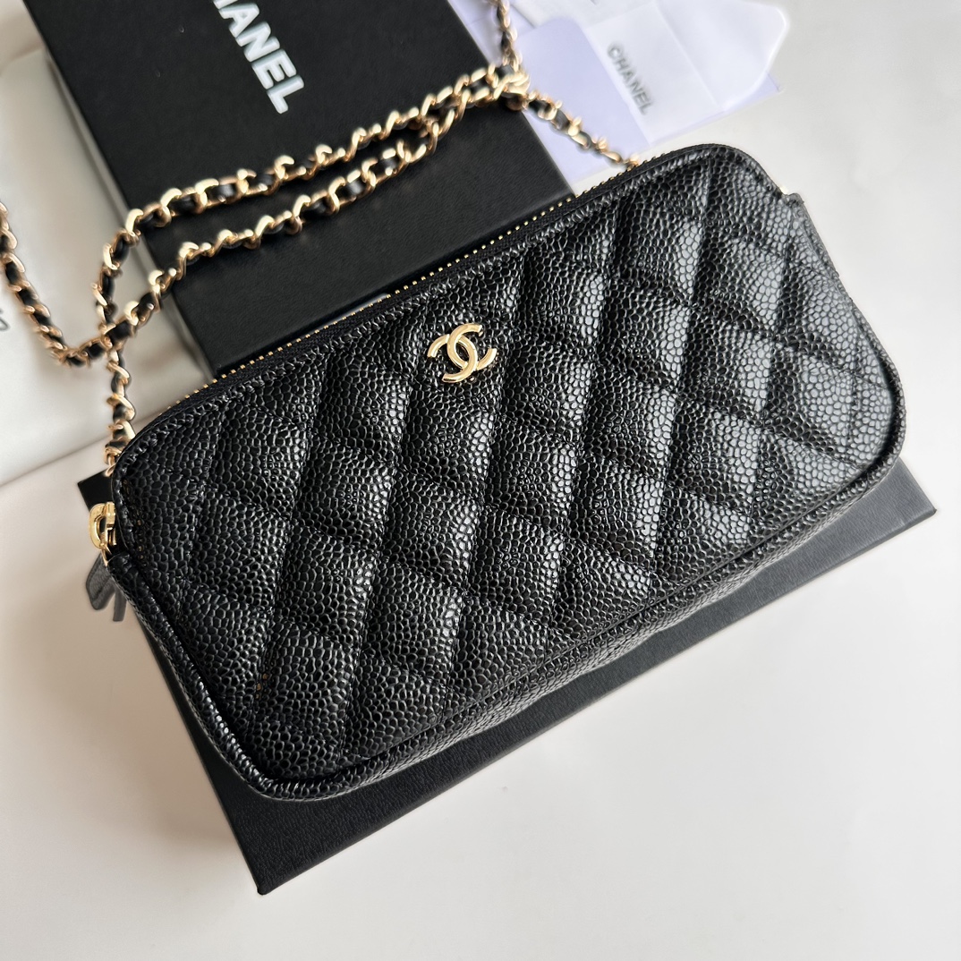 Chanel 50172 Black with gold LM521 20cm