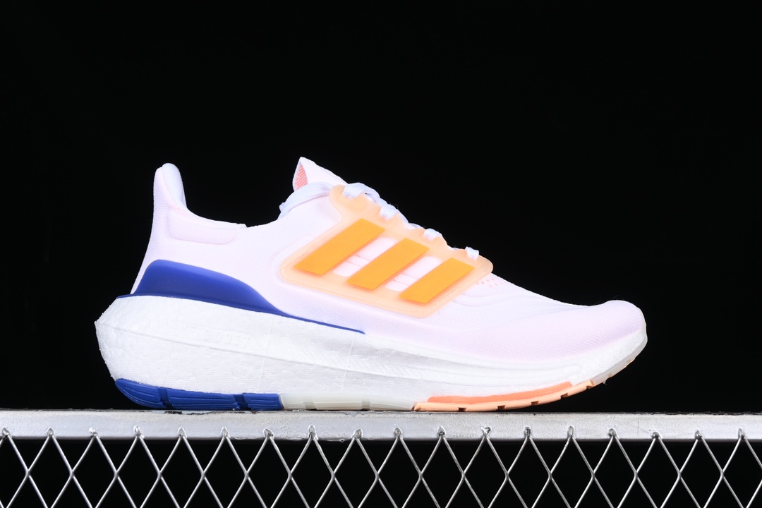 Ad Ultra Boost Light 23 HQ6352 XM542