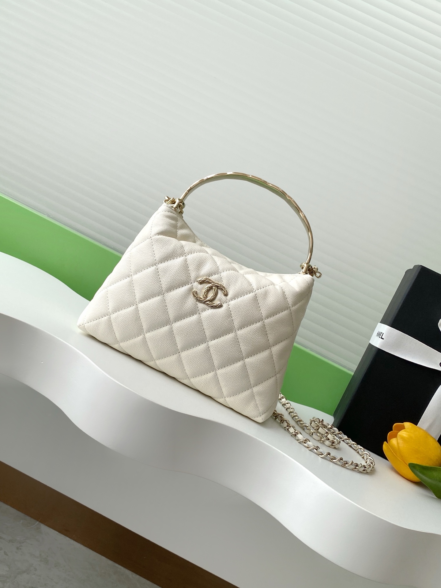 Chanel Shoulder Bag Ladies' Favorite