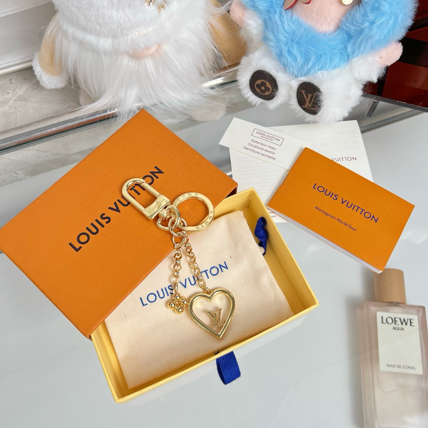 Louis Vuitton Key Chain Key Ring Letter Logo Heart Keychain Accessories