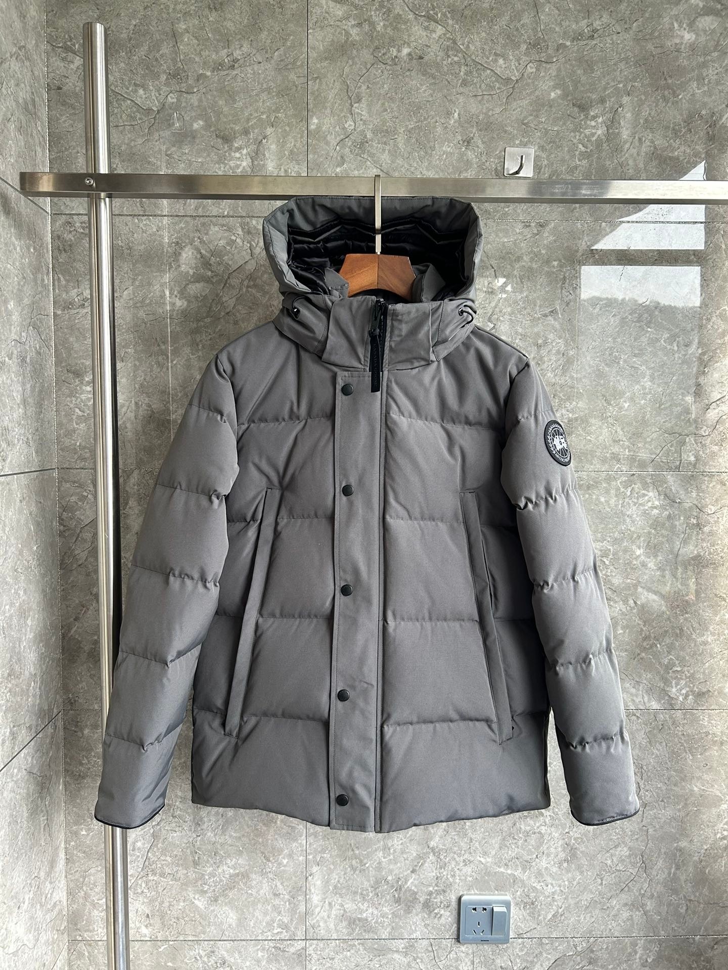 Canada Goose Down Jacket Men's Exclusive Clothes E2048M Wyndham