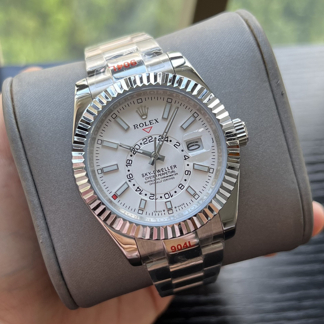 Rolex Sky-Dweller 42mm