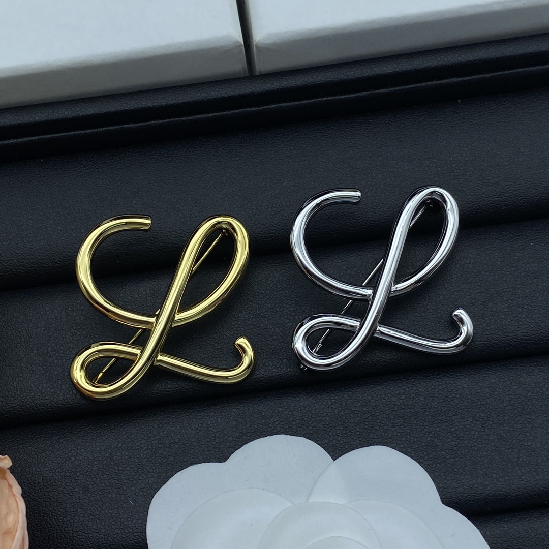 Loewe Jewelry Brooches Simple L Brooch