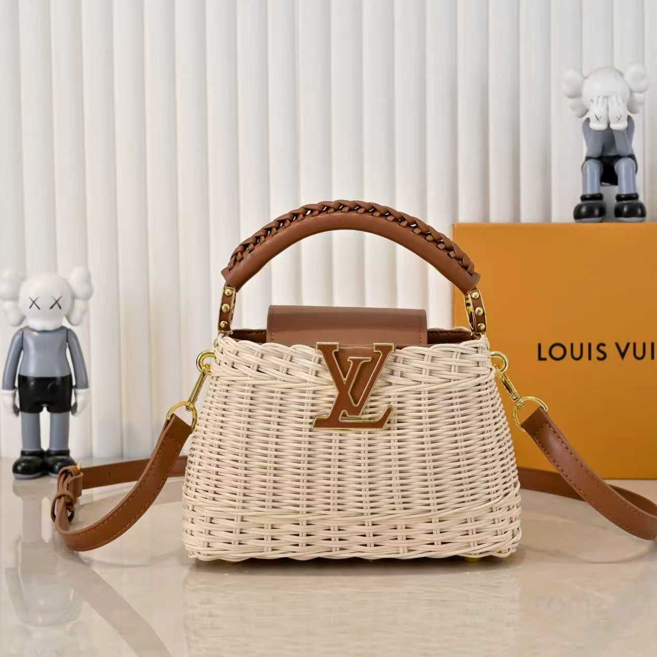 Louis Vuitton Shoulder Bag Ladies' Favorite