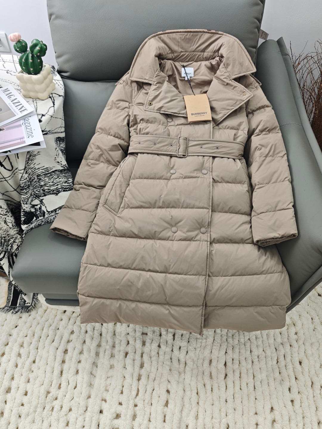 Burberry Down Jacket Ladies' Favorite Clothes