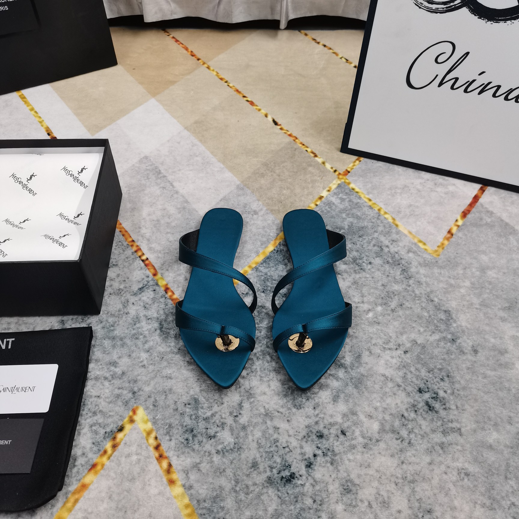 Saint Laurent Shoes Flat Shoes