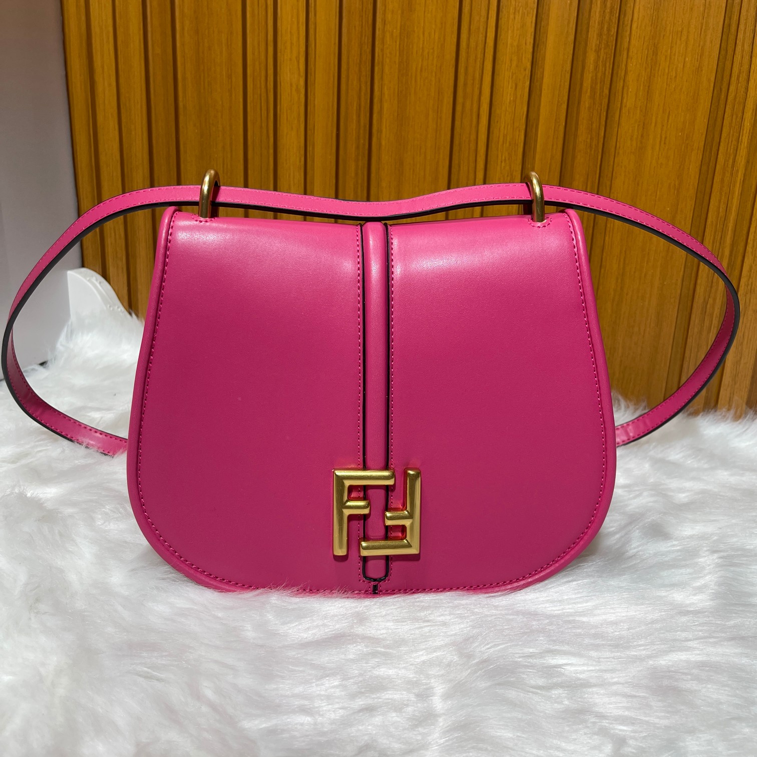 Fendi Bag Shoulder Bag 702