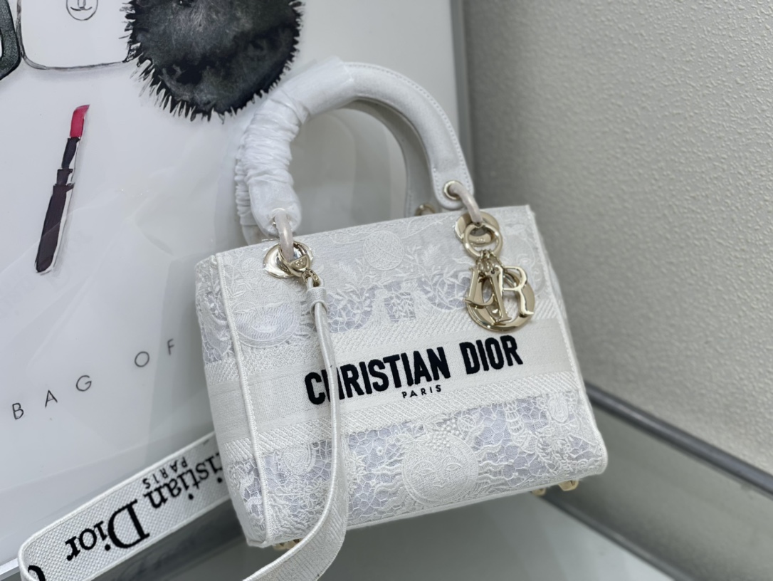 10A + top quality Dior Medium Lady D-Lite Bag 9920 LM003 24cm