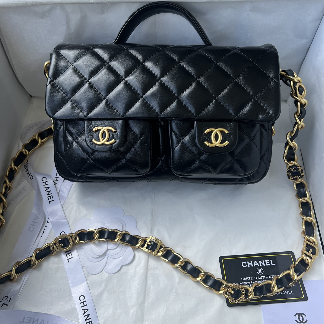 Chanel Messenger Bag Large Cowhide