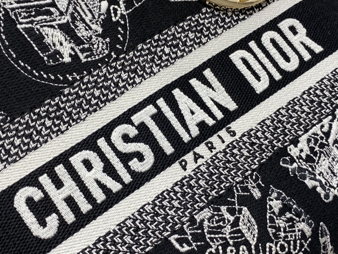 10A + top quality Dior Medium Lady D-Lite Bag 0812 LM003 24cm