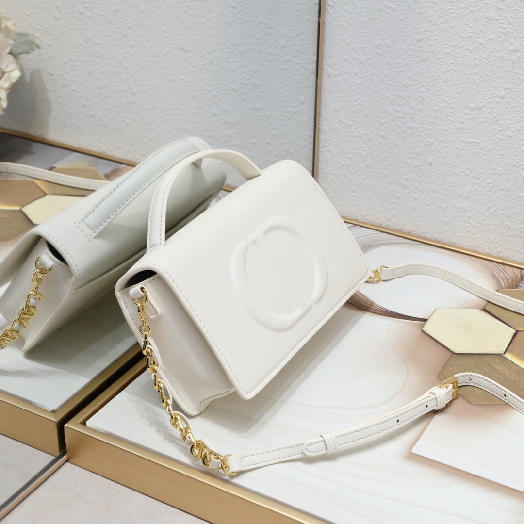 Dior CD Signature Mini Bag 5999 XB071 21cm