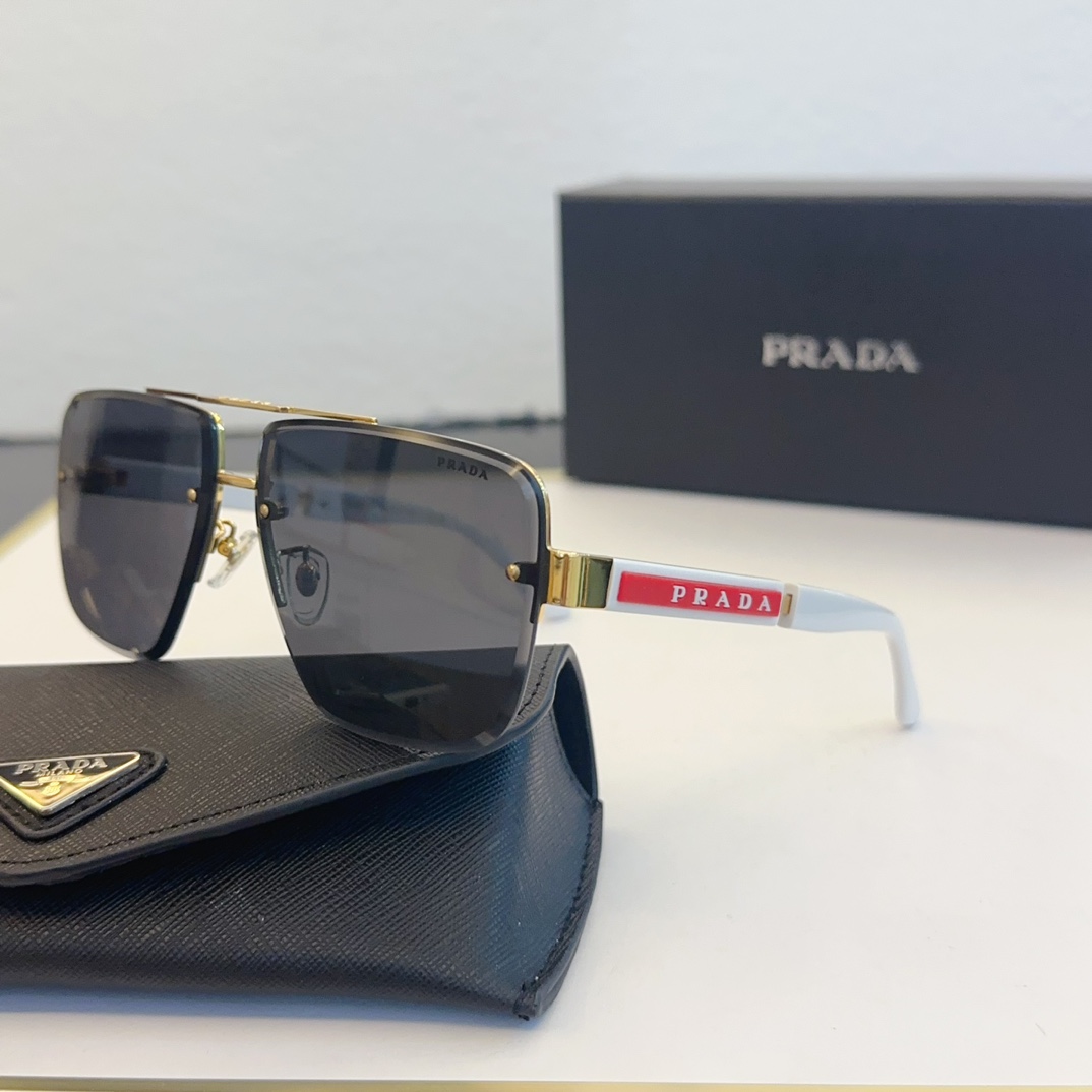 Prada Sunglasses PR138WS SM051