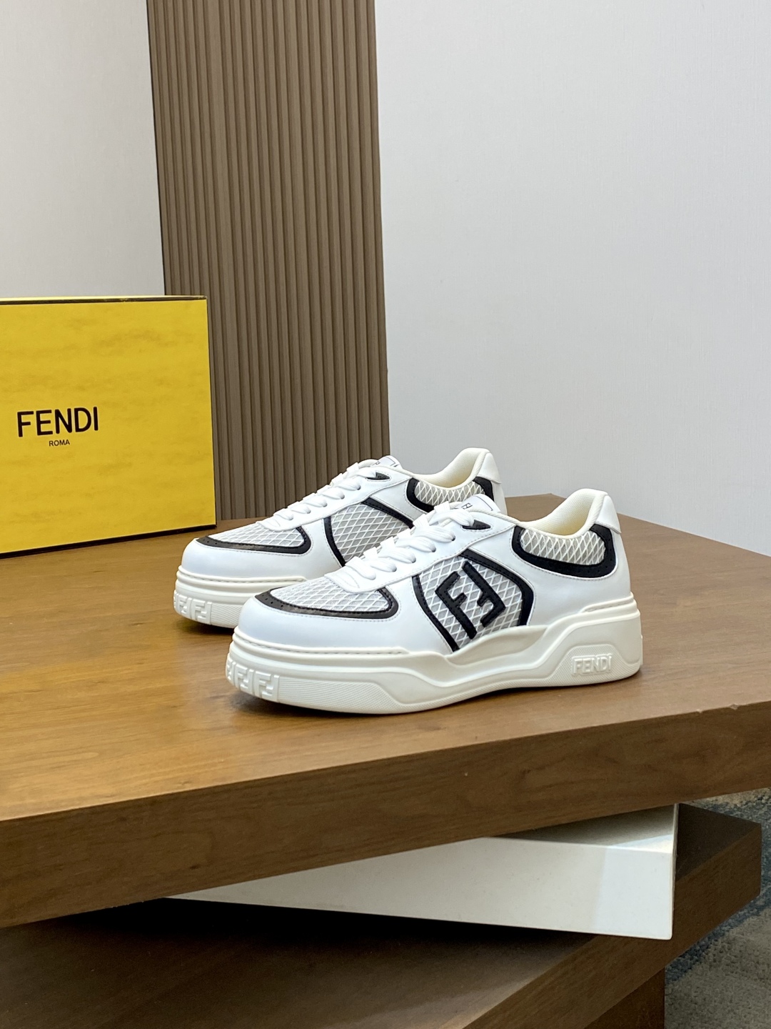 Fendi Shoes Casual Shoes