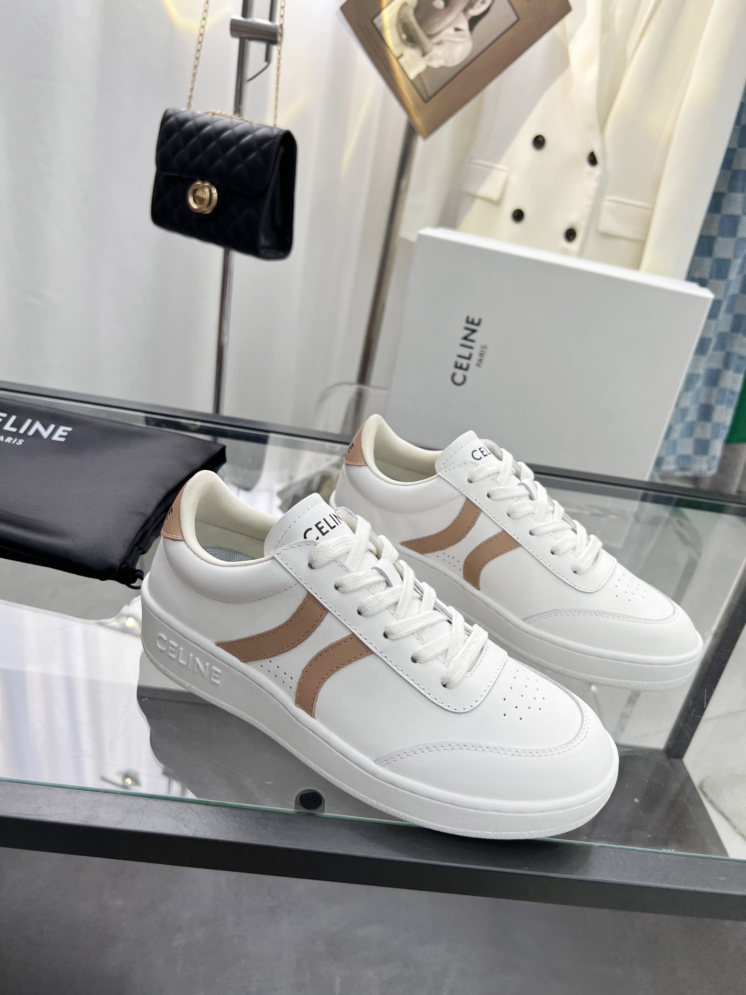 Celine 005 Casual shoes XM 042 02