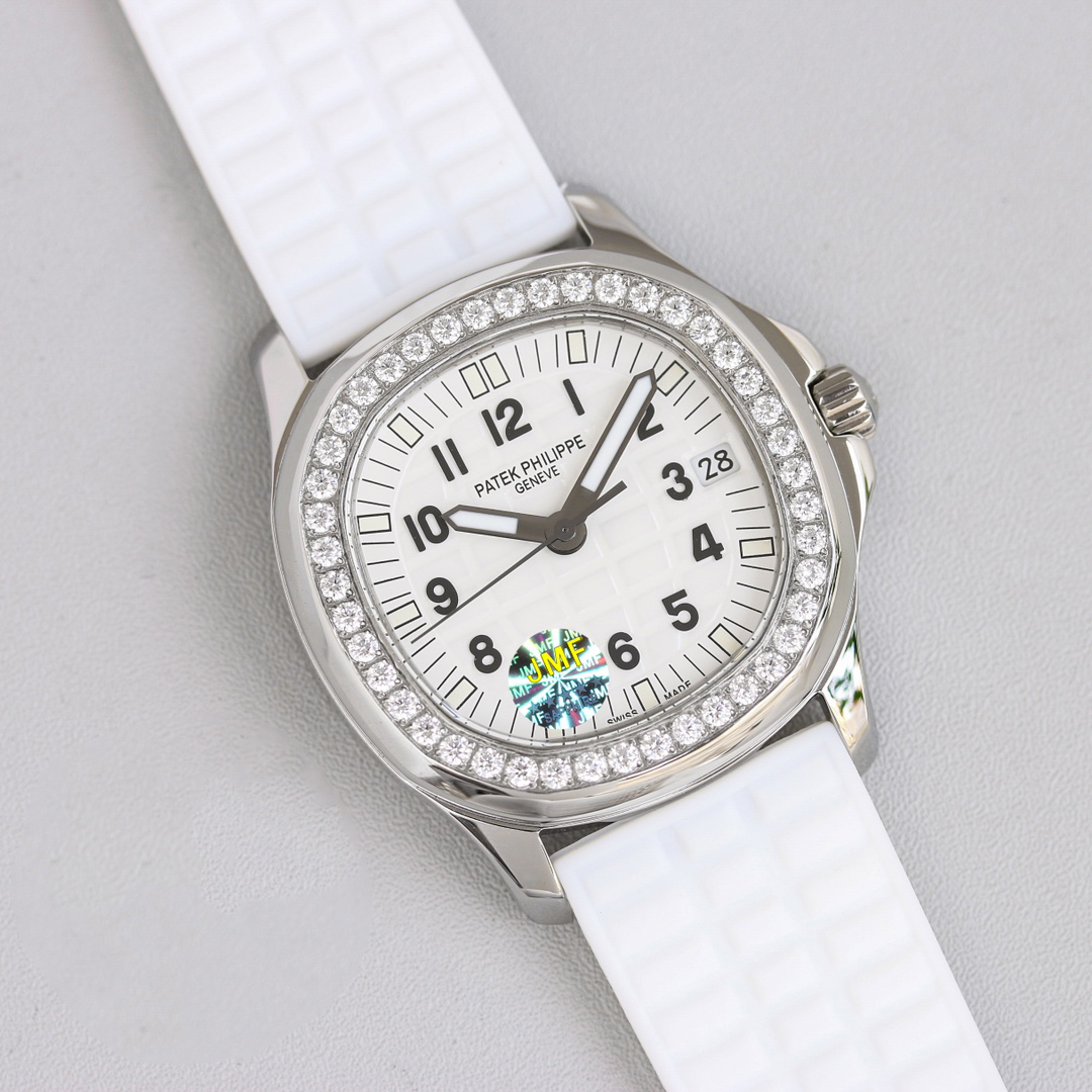 PATEK PHILIPPE AQUANAUT 5072 35.6mm