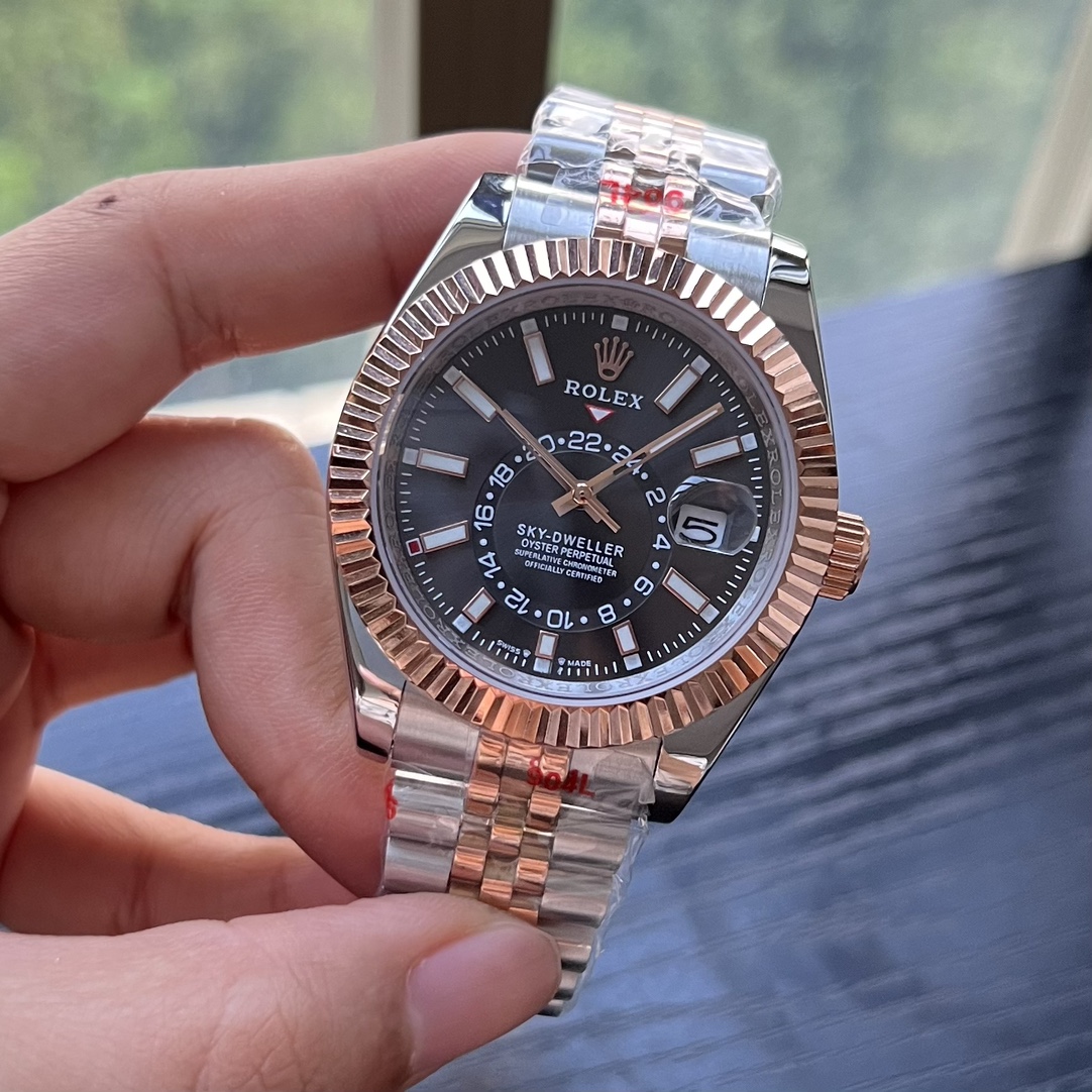 Rolex Sky-Dweller 42mm
