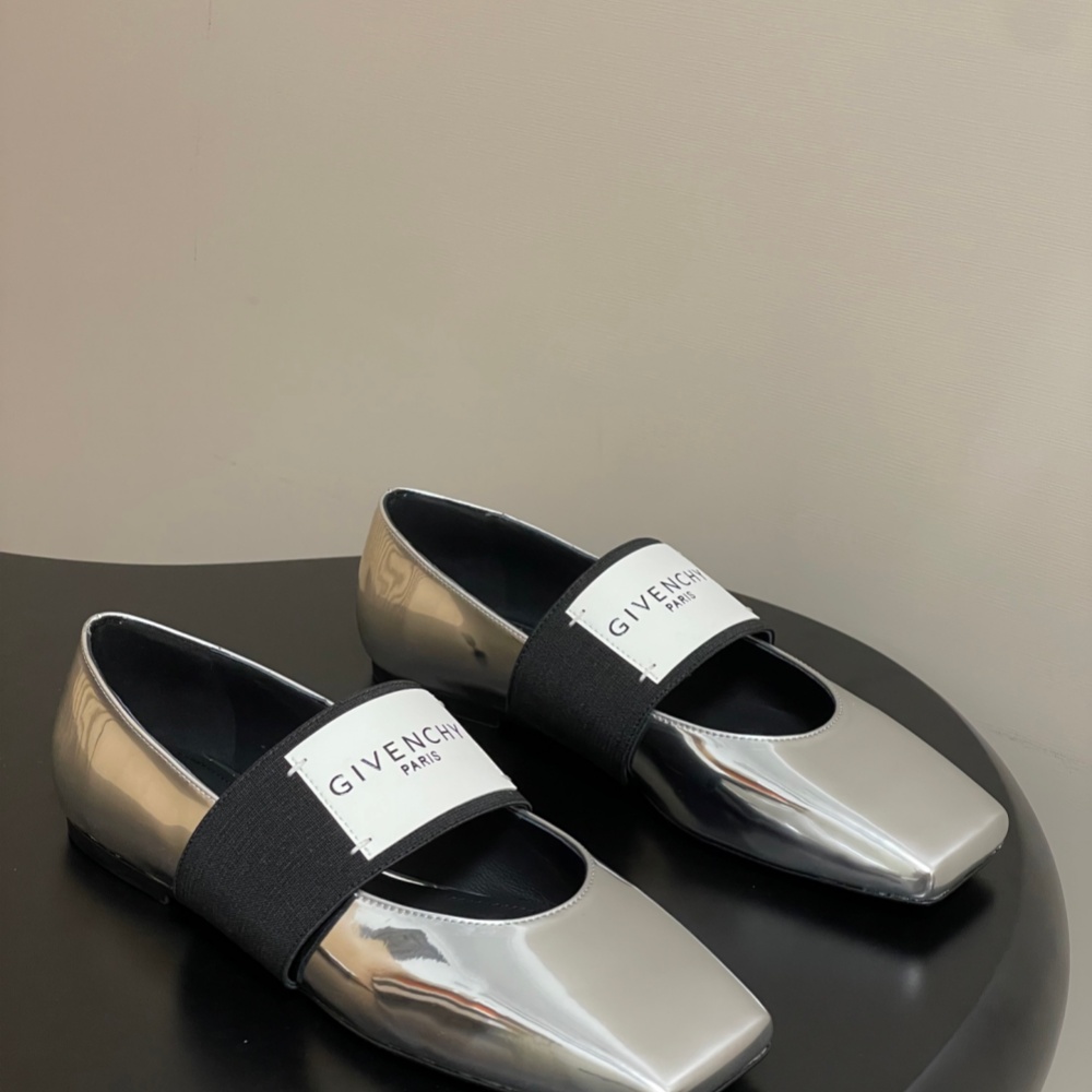 Givenchy Shoes Flat Shoes Leather
