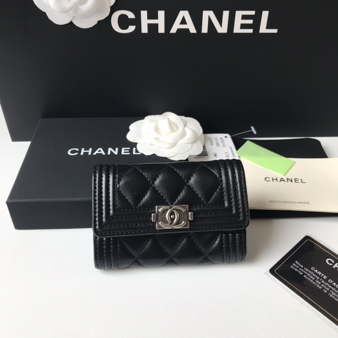CHANEL BOY CHANEL FLAP CARD HOLDER