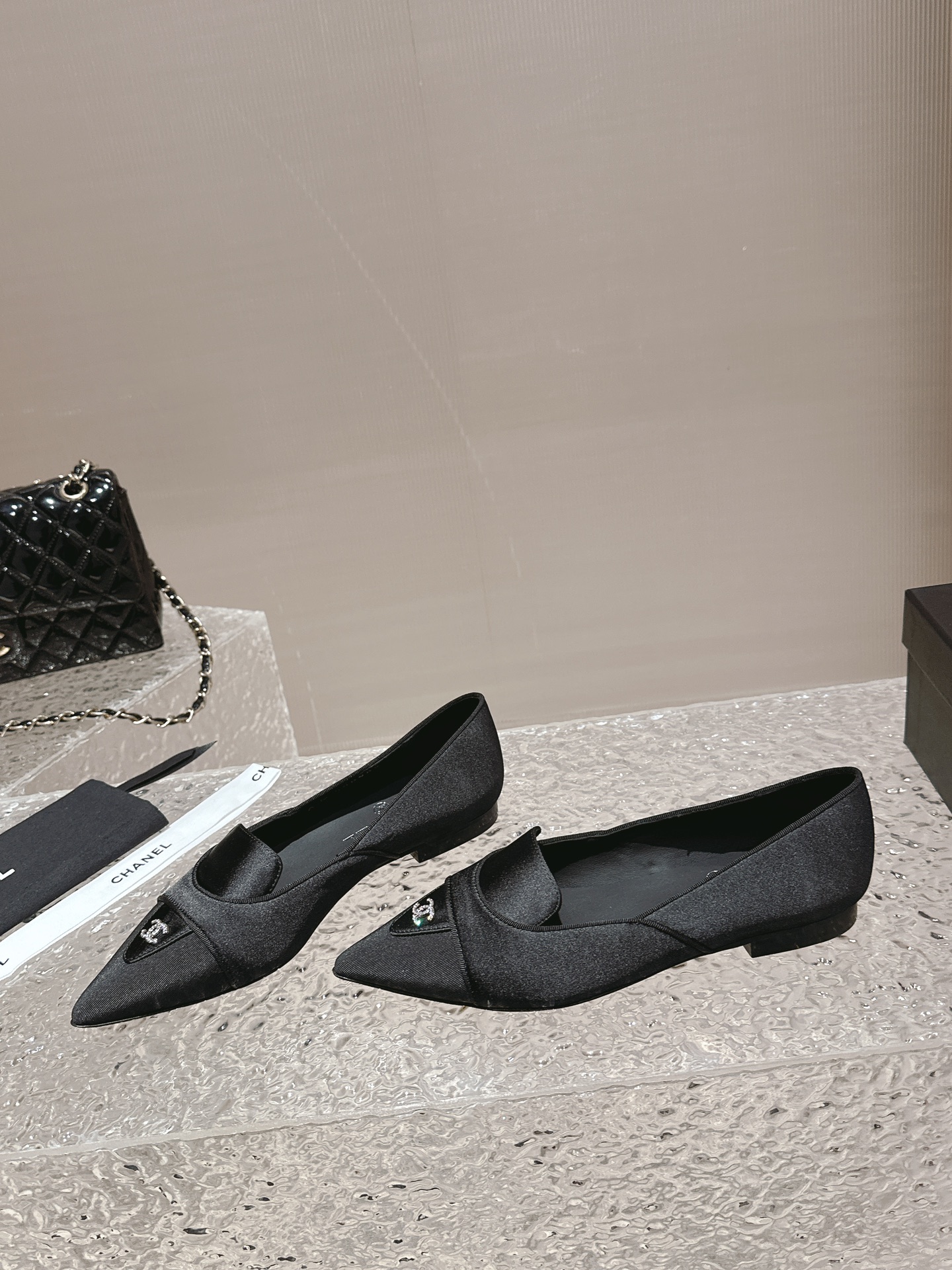 Chanel shoes 035 XM003