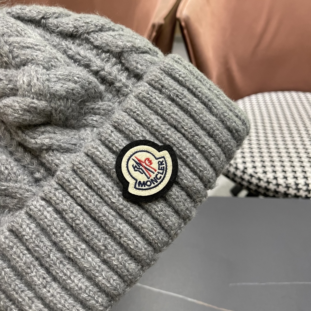 Moncler Hat Non-Woven Embroidered Logo Beanie Accessories