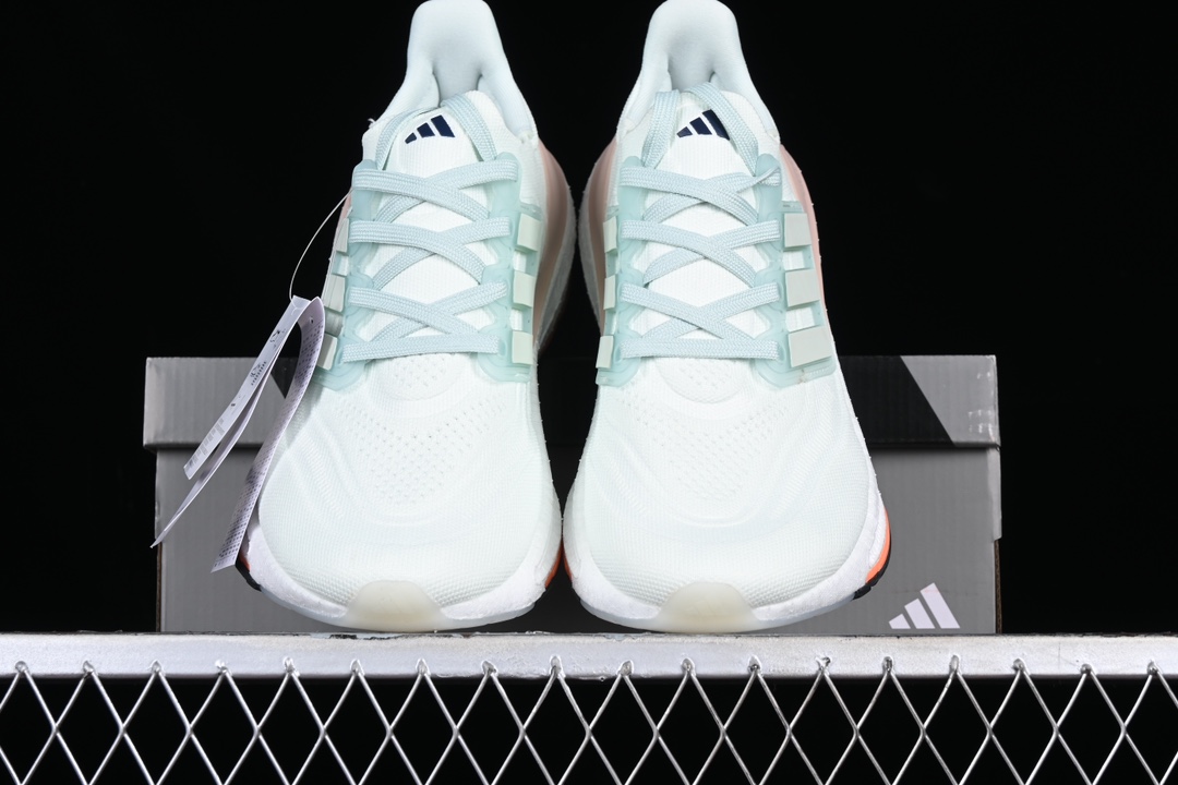 Ad Ultra Boost Light 23 HQ6338 XM542