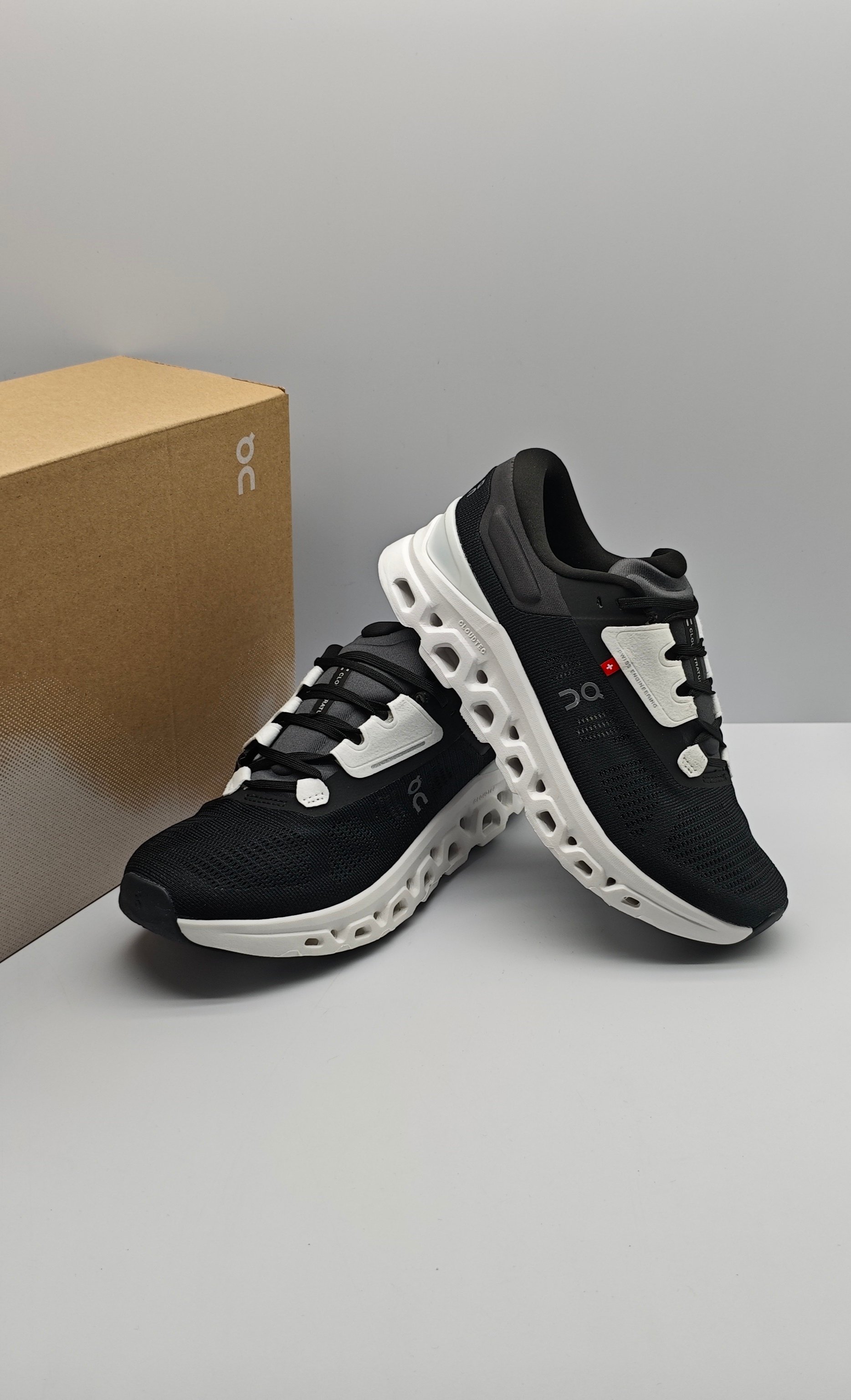 On Cloud Sneakers Sports shoes ON Cloudstratus 3