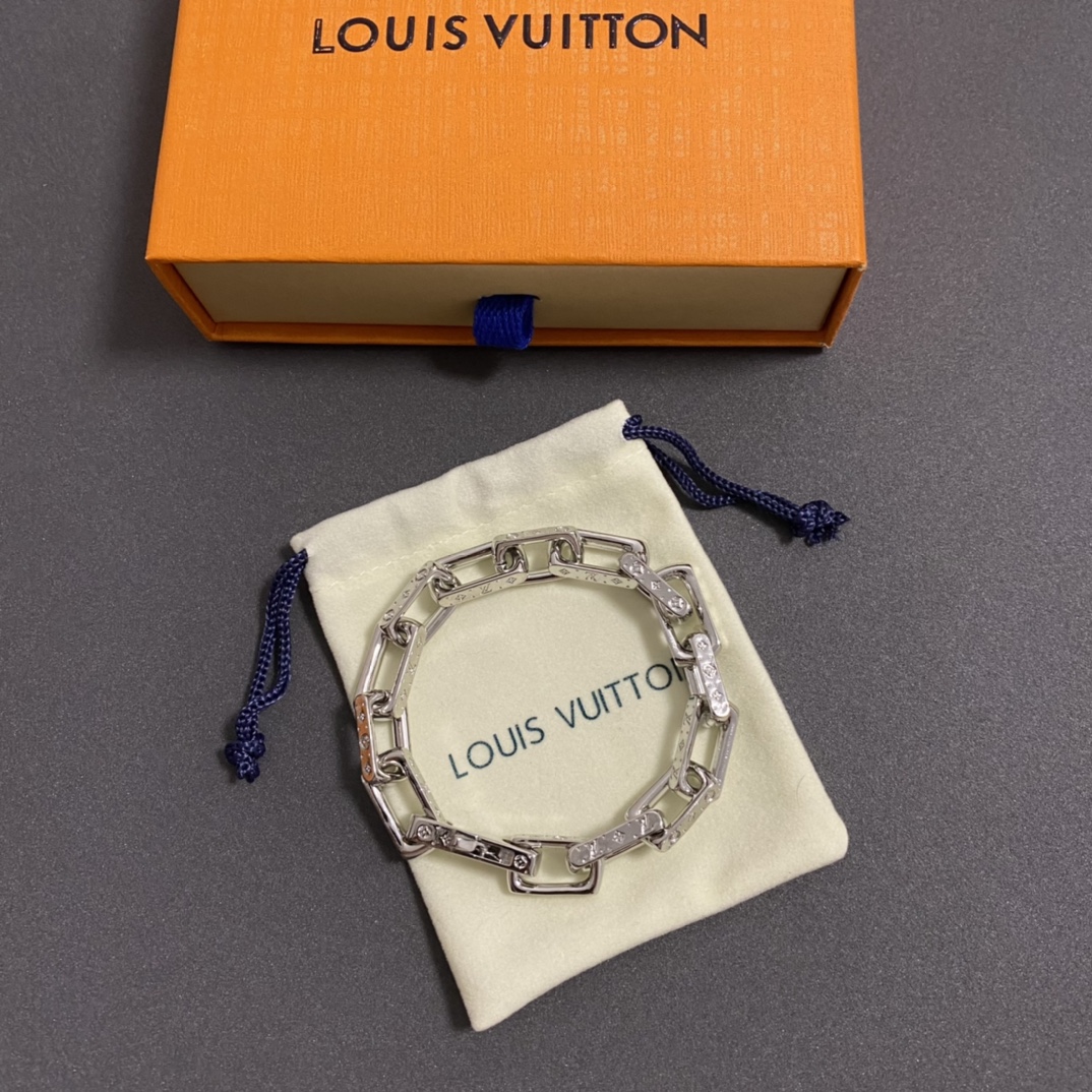 Louis Vuitton Jewelry Bracelets Double-ring belt lock design+presbyopic relief design