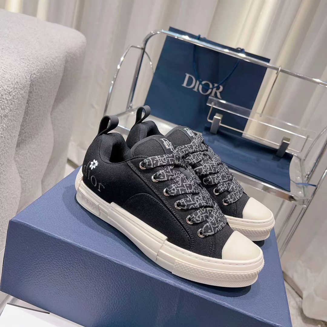 Dior 013 Casual shoes XM053