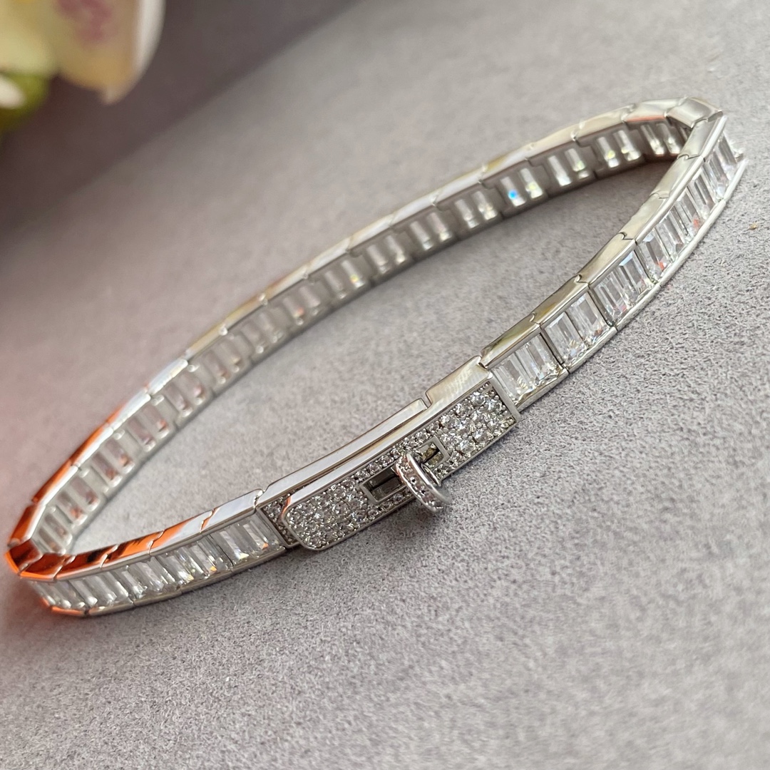 Hermes Jewelry Bangle Button trapezoidal diamond bracelet