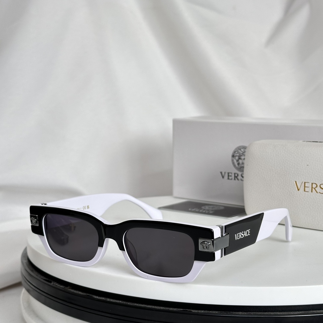 Versace Sunglasses 4465 SM061