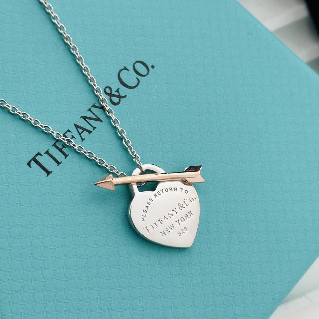 Tiffany & Co. Necklace 006