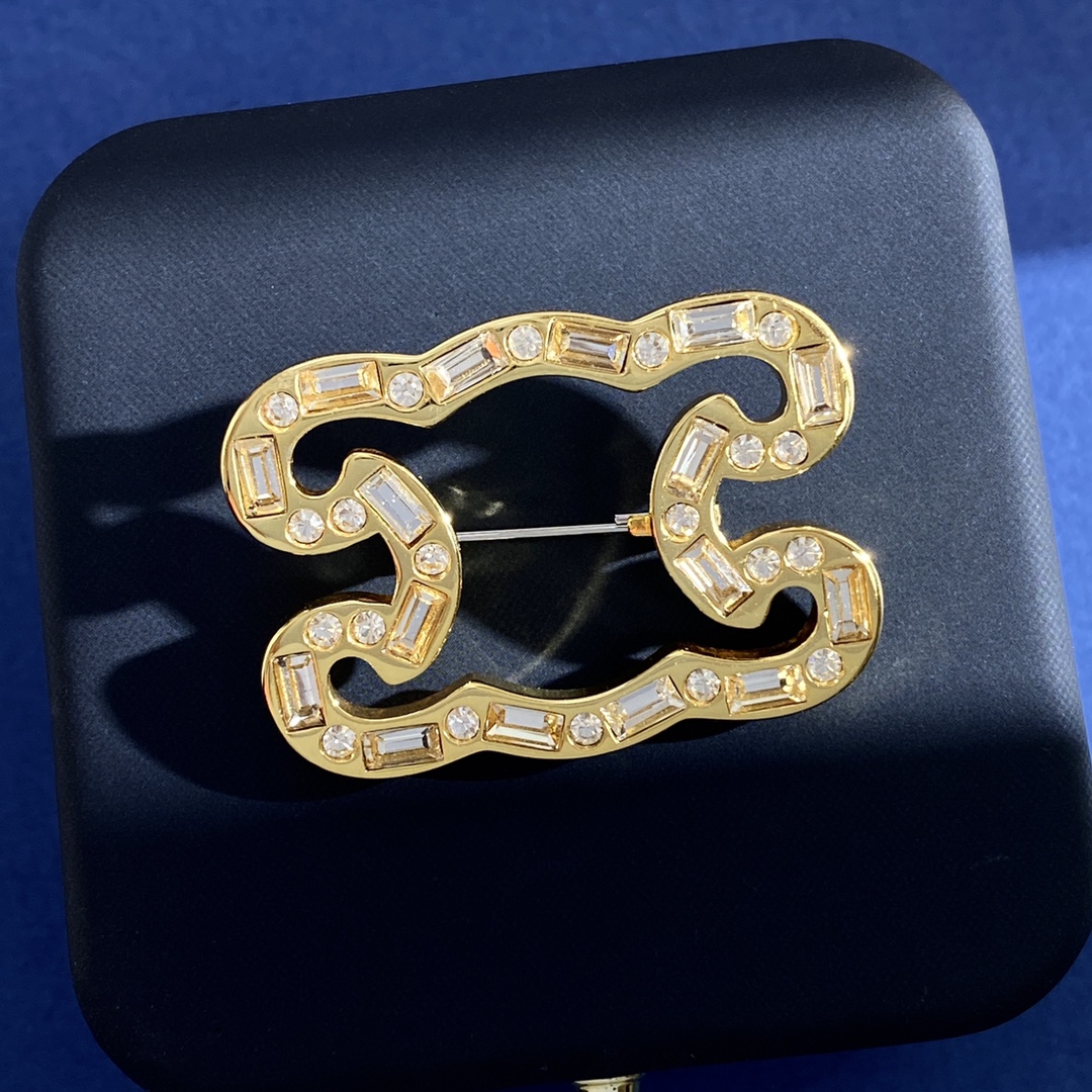 Celine Jewelry Brooches Diamond-encrusted zircon hollow arc de Triomphe