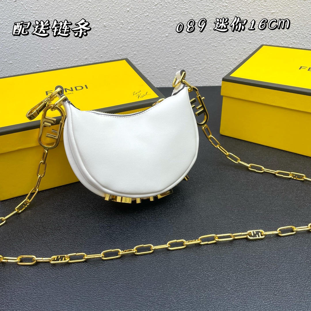 Fendi7AS089 22PJ591