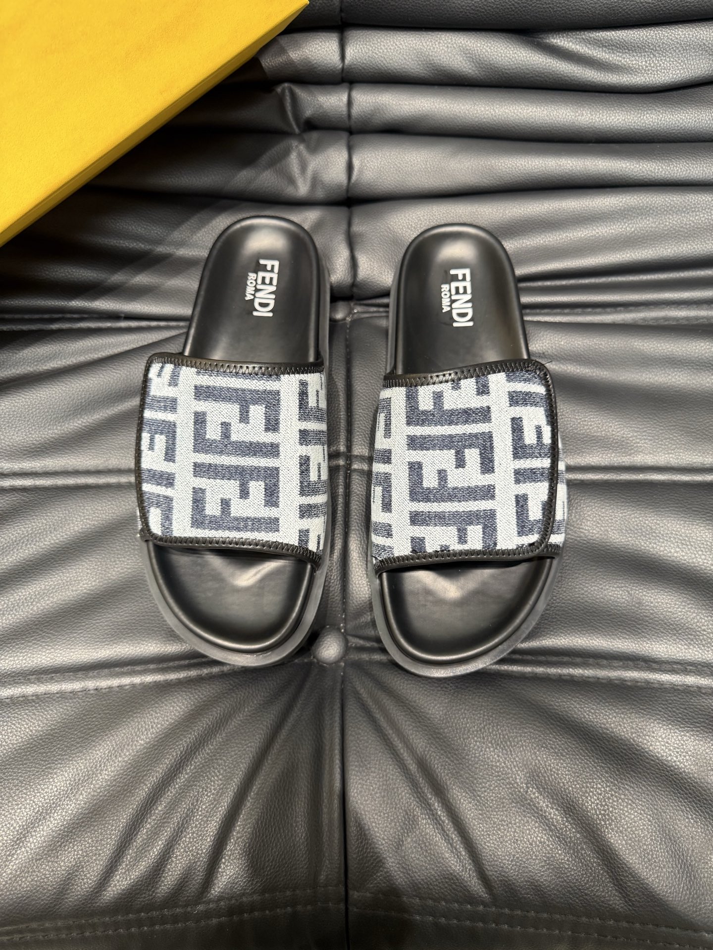 Fendi Shoes Slippers