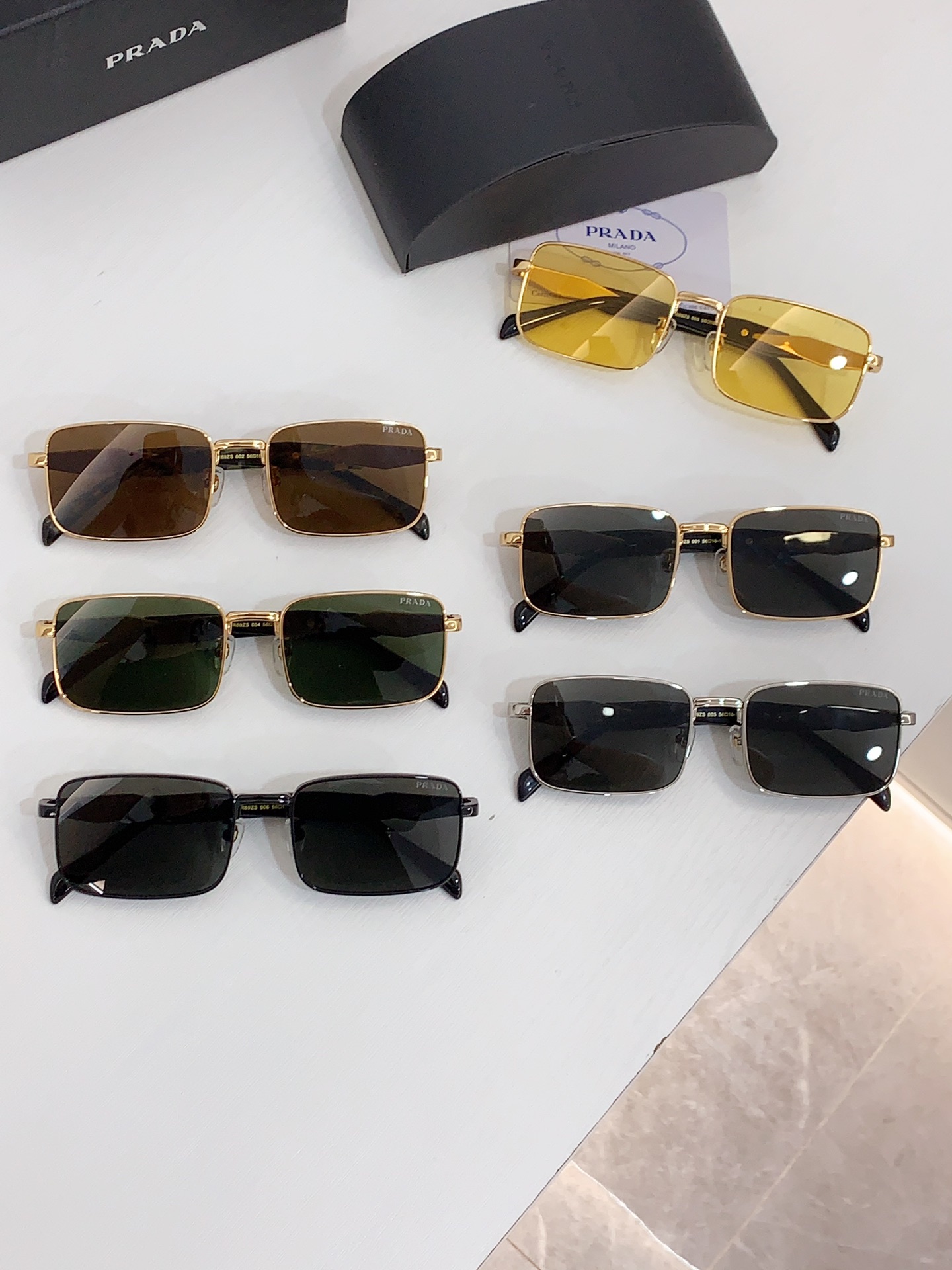Prada Sunglasses PR 69ZS SM021