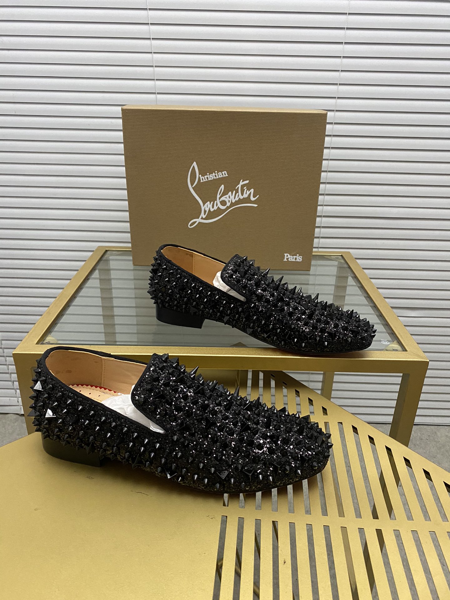 Christian Louboutin 059 Casual shoes HL003