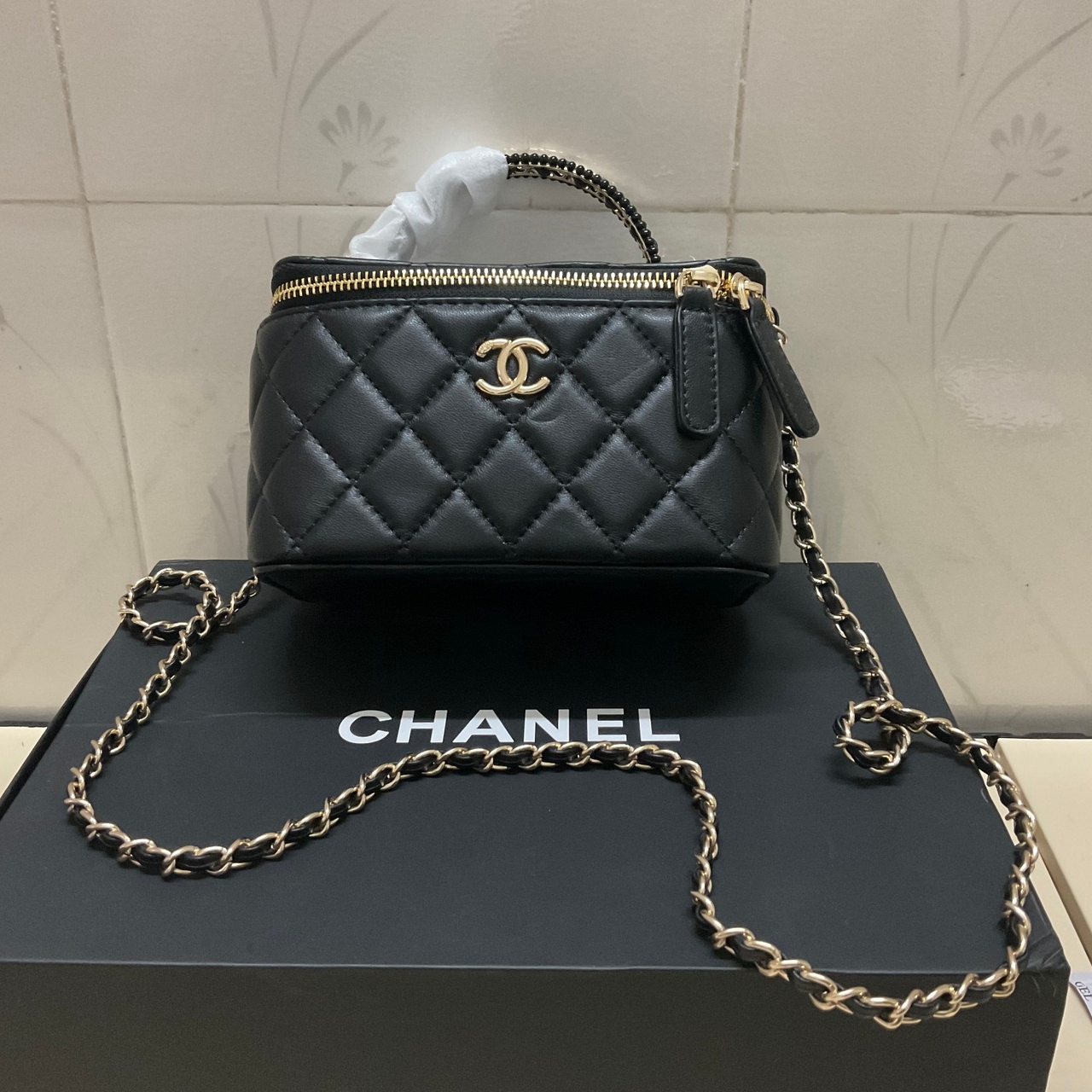 Chanel Cosmetic bag 787