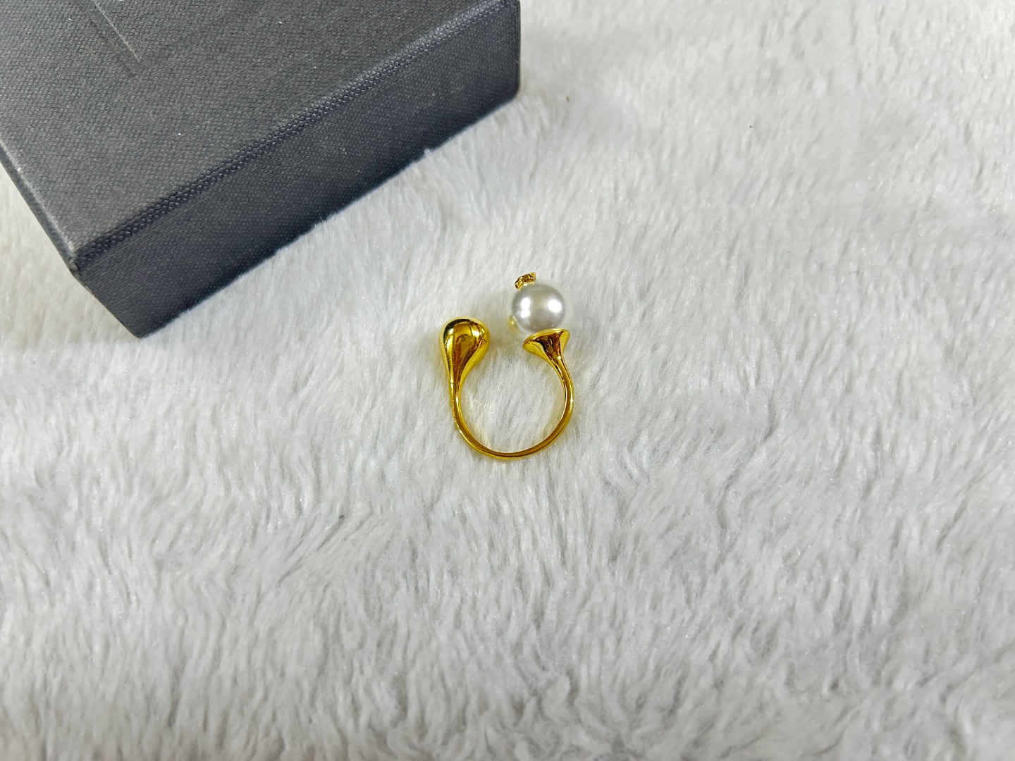 Saint Laurent Jewelry Rings Pearl ball ring