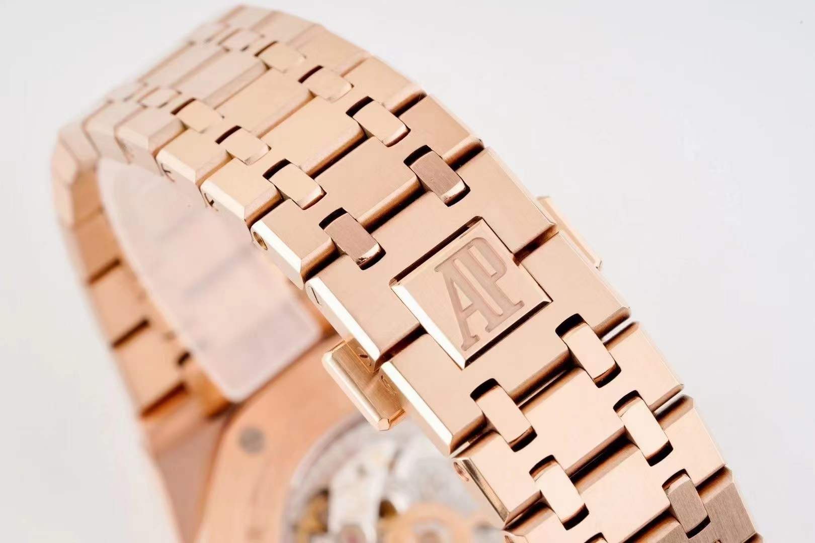 Audemars Piguet ROYAL OAK 26574 41mm